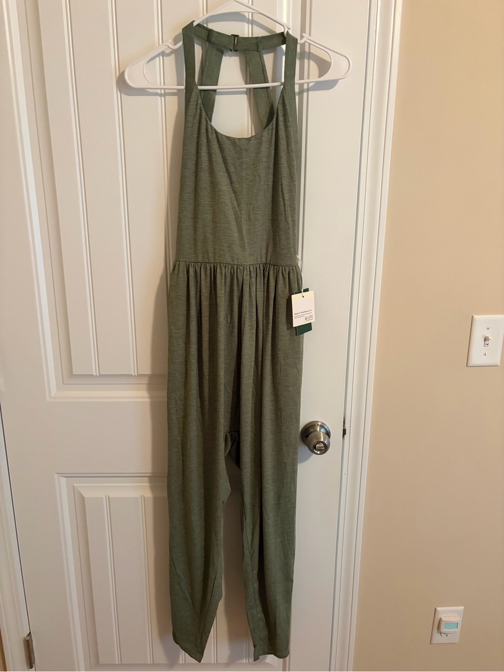 HALARA Olive Green Sleeveless Wide-Leg Jumpsuit, open back